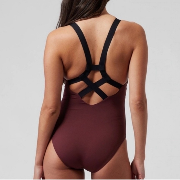 New Athleta Palm One Piece Swimsuit Burgundy- SZ Small - Picture 2 of 6